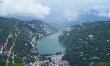 Uttarakhand & Safari Tour Package